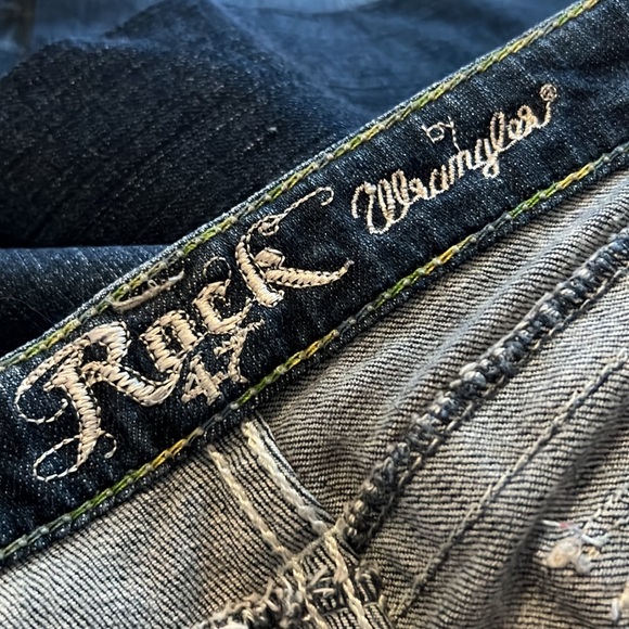 Rock 47 Jeans with cross design - Picture 5 of 5